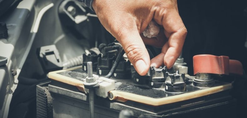 How to Change a Car Battery Without Losing Settings